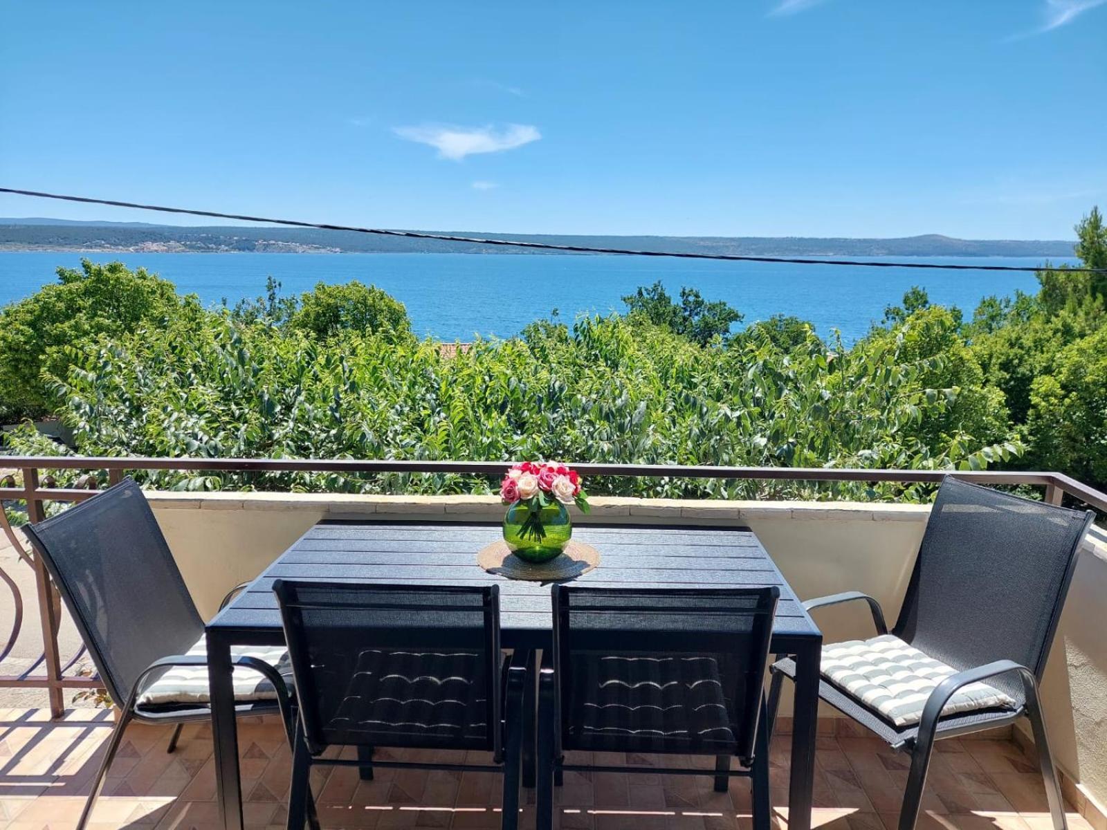 Apartment Big Blue Maslenica Bagian luar foto
