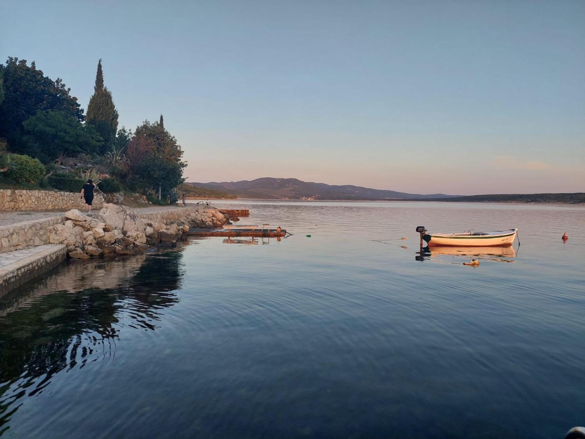 Apartment Big Blue Maslenica Bagian luar foto