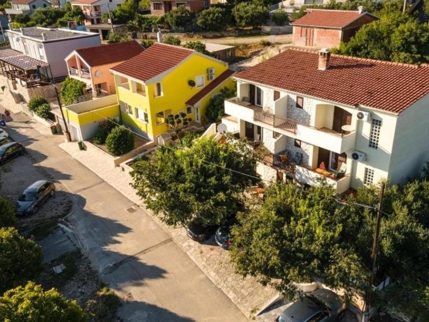 Apartment Big Blue Maslenica Bagian luar foto